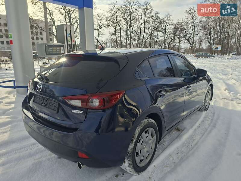 Хетчбек Mazda 3 2014 в Шостці