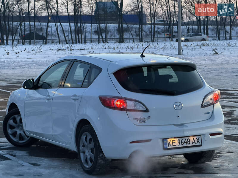 Хетчбек Mazda 3 2013 в Дніпрі