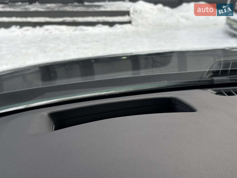 Седан Mazda 3 2019 в Киеве фото 27 Седан Mazda 3 2019 в Киеве