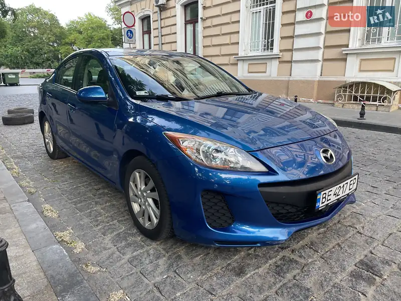 Mazda 3 2012