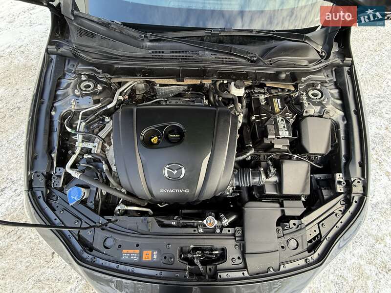 Седан Mazda 3 2020 в Киеве фото 27 Седан Mazda 3 2020 в Киеве