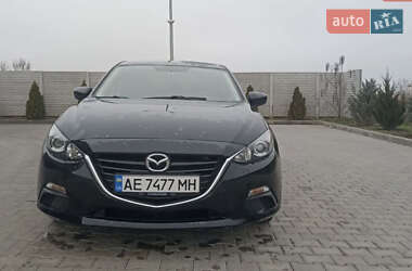 Седан Mazda 3 2014 в Киеве