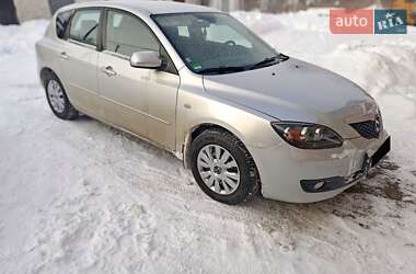 Хетчбек Mazda 3 2006 в Сарнах