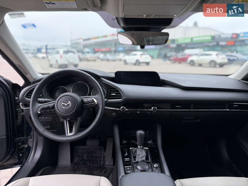 Седан Mazda 3 2024 в Києві