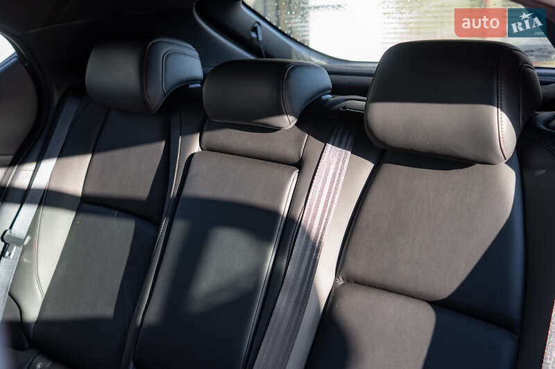 Хетчбек Mazda 3 2025 в Києві фото 41 Хетчбек Mazda 3 2025 в Києві