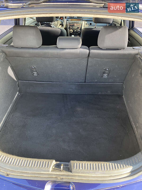 Хэтчбек Mazda 3 2005 в Киеве