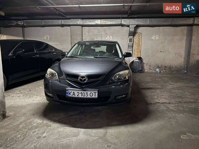 Хэтчбек Mazda 3 2008 в Киеве