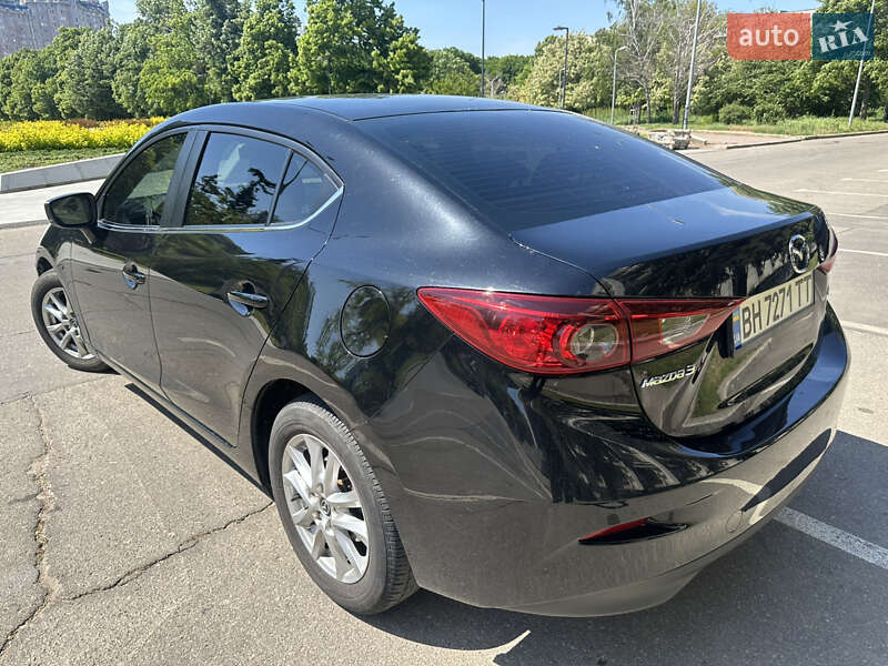 Седан Mazda 3 2017 в Одессе