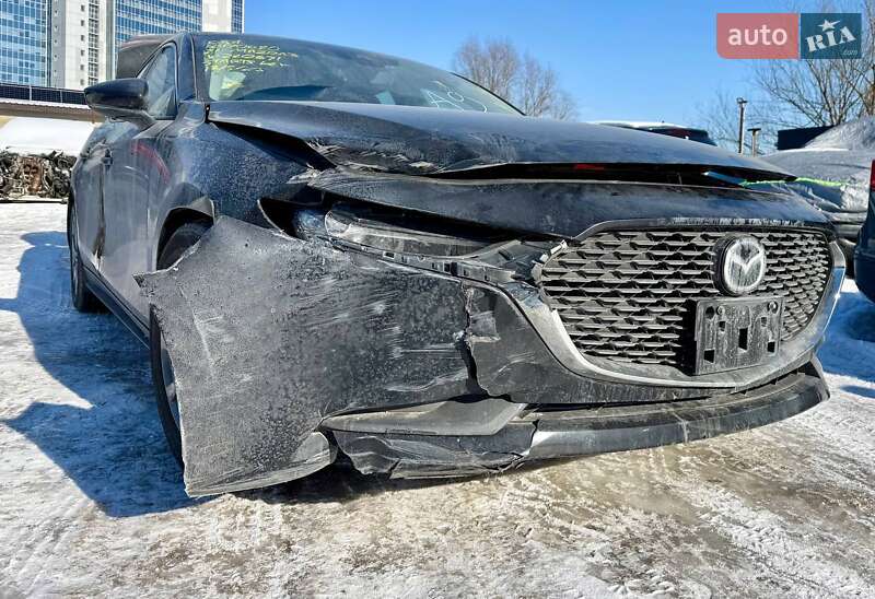 Седан Mazda 3 2022 в Киеве