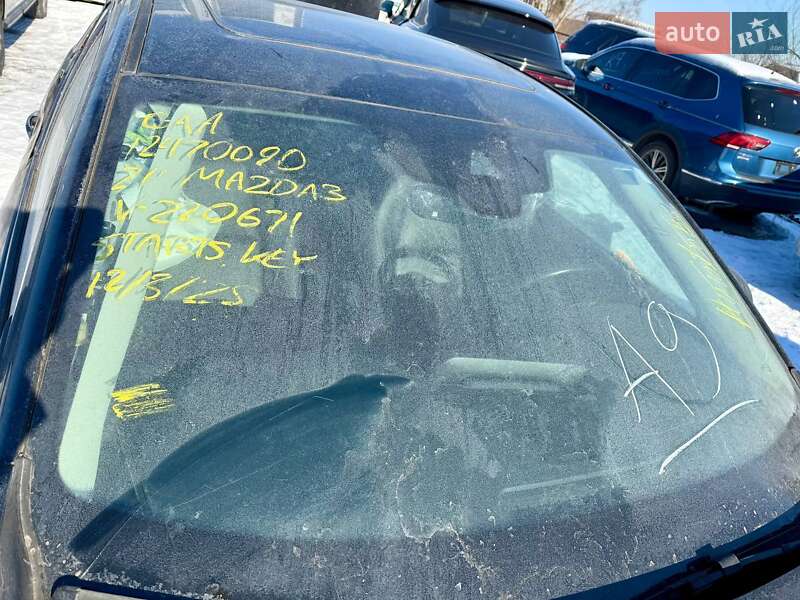 Седан Mazda 3 2022 в Киеве