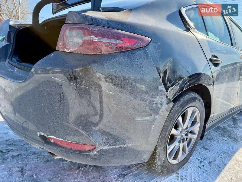 Седан Mazda 3 2022 в Киеве