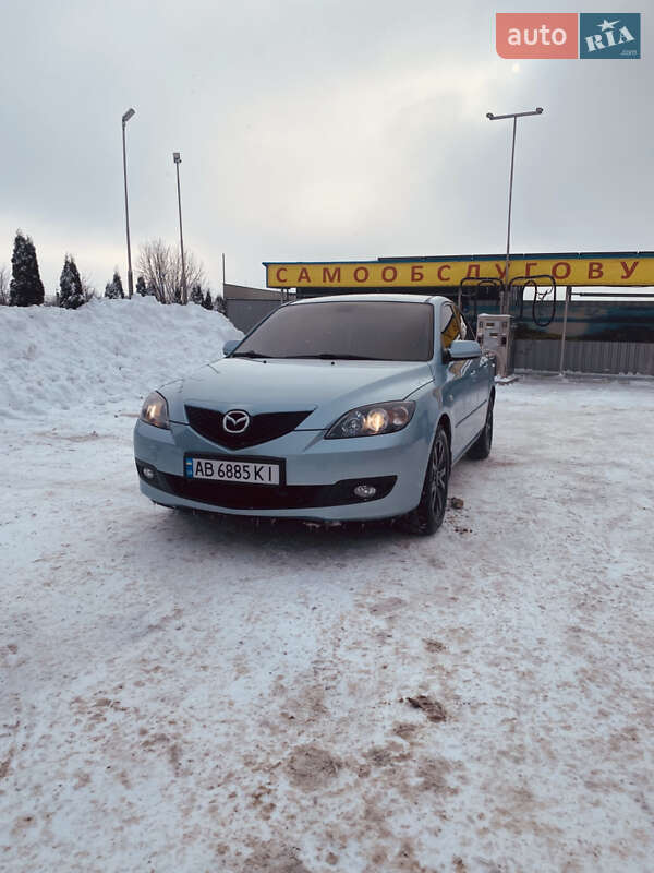 Хэтчбек Mazda 3 2006 в Гайсине