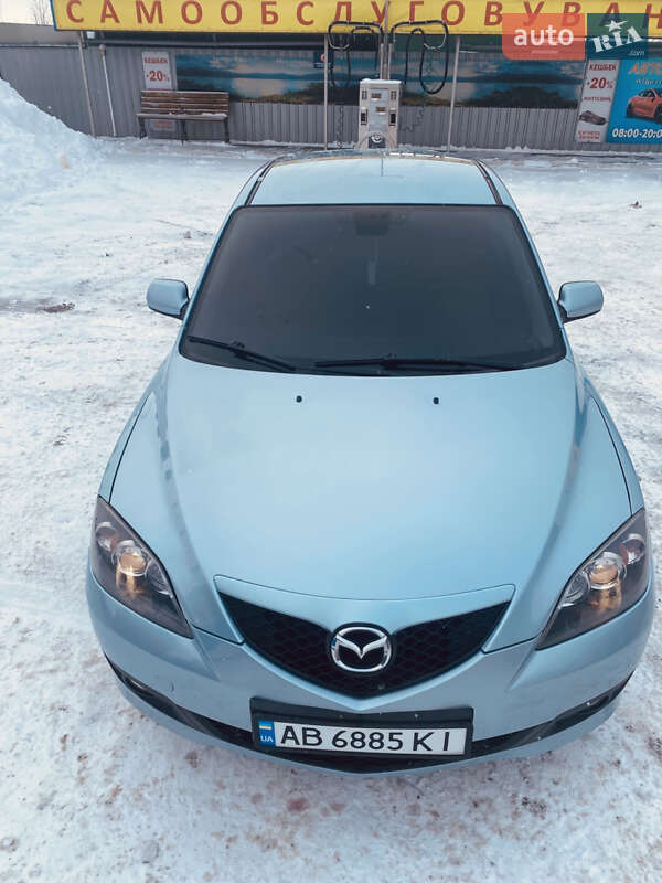 Хэтчбек Mazda 3 2006 в Гайсине