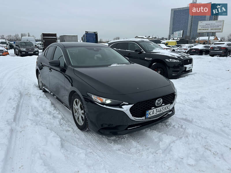 Седан Mazda 3 2019 в Києві