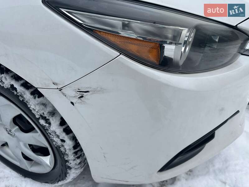 Седан Mazda 3 2018 в Києві