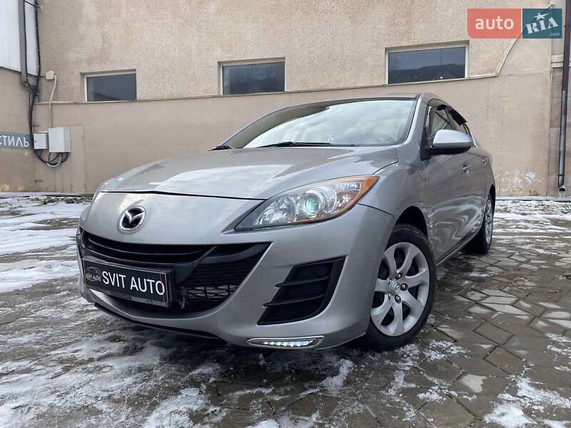 Седан Mazda 3 2013 в Миколаєві