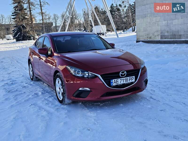 Mazda 3 2016