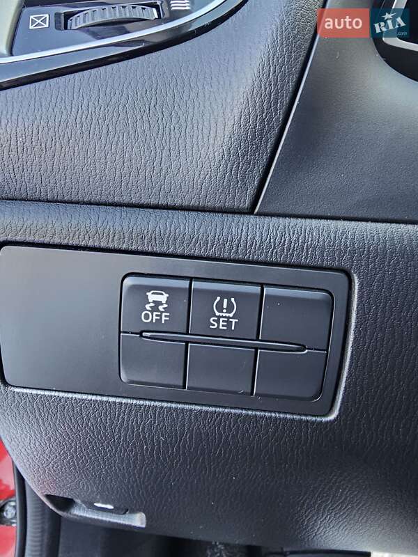 Седан Mazda 3 2016 в Києві