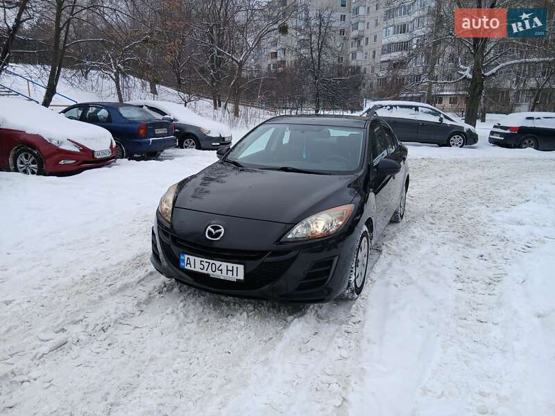 Хетчбек Mazda 3 2010 в Обухові