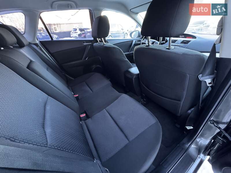 Хэтчбек Mazda 3 2009 в Виннице