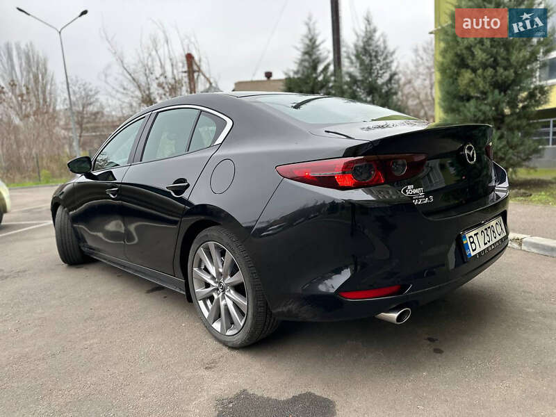 Седан Mazda 3 2021 в Миколаєві