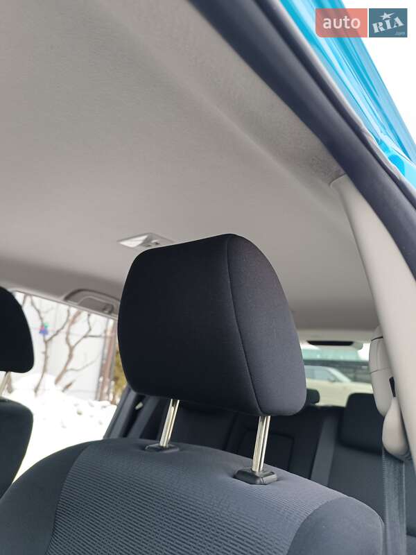 Хетчбек Mazda 3 2009 в Теофіполі