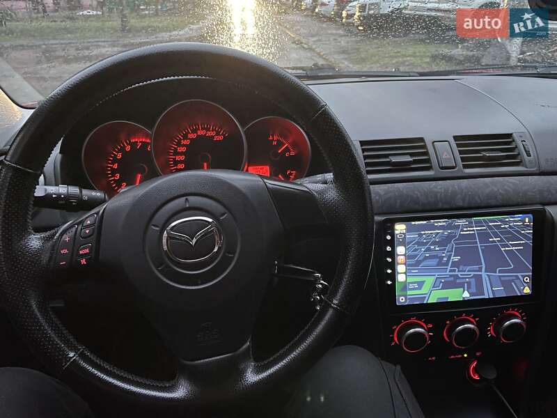 Хетчбек Mazda 3 2005 в Запоріжжі