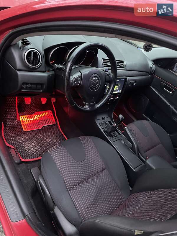 Хетчбек Mazda 3 2005 в Запоріжжі
