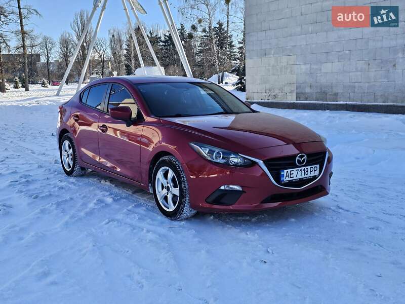 Седан Mazda 3 2016 в Киеве фото 3 Седан Mazda 3 2016 в Киеве