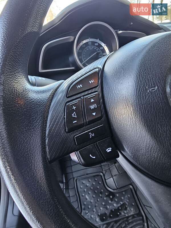 Седан Mazda 3 2016 в Киеве фото 25 Седан Mazda 3 2016 в Киеве