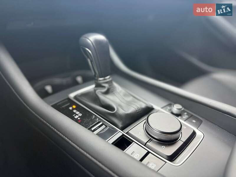 Седан Mazda 3 2021 в Києві
