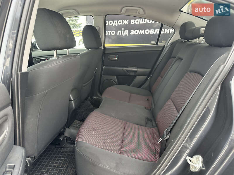 Седан Mazda 3 2005 в Ивано-Франковске