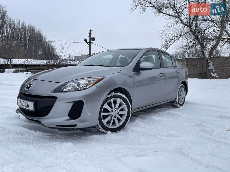 Седан Mazda 3 2013 в Запоріжжі фото 2 Седан Mazda 3 2013 в Запоріжжі