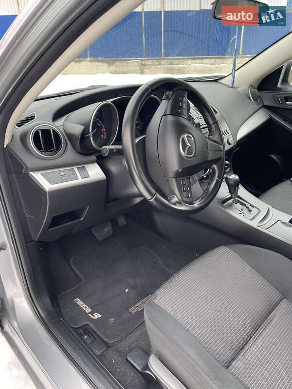 Седан Mazda 3 2013 в Запоріжжі фото 9 Седан Mazda 3 2013 в Запоріжжі