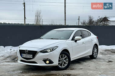 Седан Mazda 3 2015 в Киеве