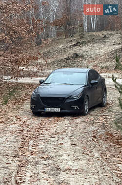 Седан Mazda 3 2015 в Миргороде
