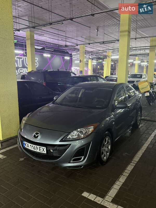 Седан Mazda 3 2011 в Киеве