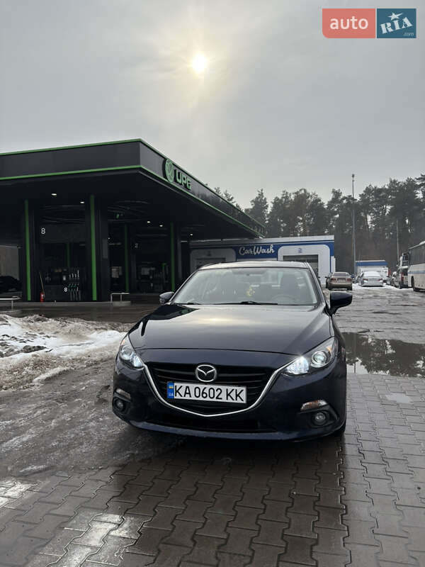 Седан Mazda 3 2016 в Киеве фото 3 Седан Mazda 3 2016 в Киеве