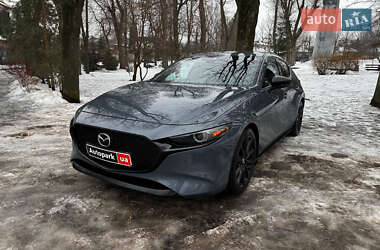 Хэтчбек Mazda 3 2021 в Киеве