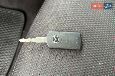 Хэтчбек Mazda 3 2008 в Макарове фото 24 Хэтчбек Mazda 3 2008 в Макарове