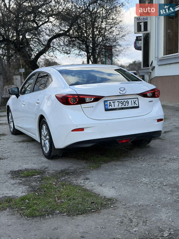 Седан Mazda 3 2014 в Ужгороде фото 6 Седан Mazda 3 2014 в Ужгороде