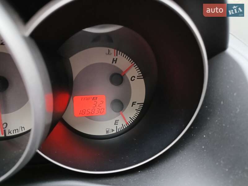 Хетчбек Mazda 3 2008 в Дніпрі