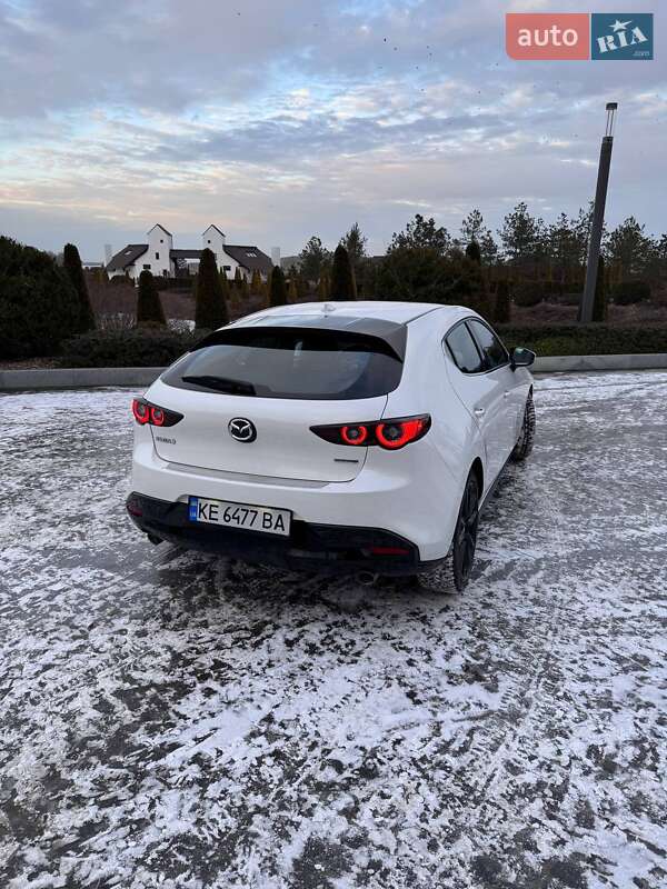 Хетчбек Mazda 3 2022 в Дніпрі