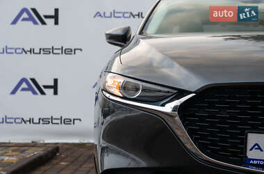Седан Mazda 3 2020 в Киеве