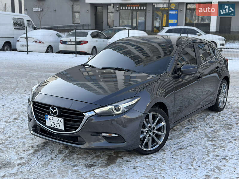 Mazda 3 2016