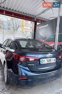 Седан Mazda 3 2014 в Ивано-Франковске