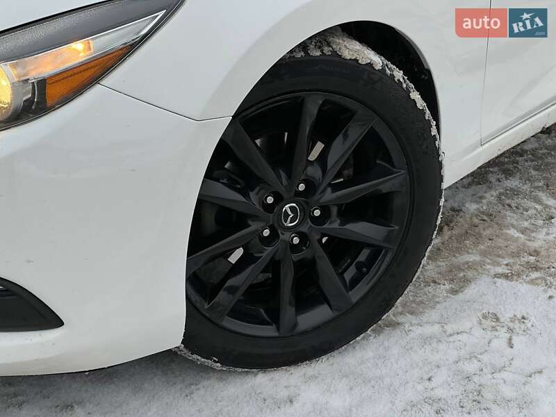 Седан Mazda 3 2017 в Києві фото 4 Седан Mazda 3 2017 в Києві