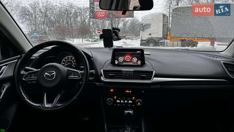 Седан Mazda 3 2017 в Києві фото 33 Седан Mazda 3 2017 в Києві