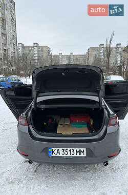 Седан Mazda 3 2020 в Киеве