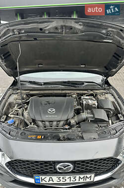 Седан Mazda 3 2020 в Киеве
